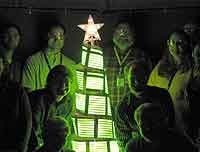 GE представляет елочную подсветку OLED  