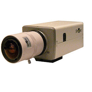 Камера видеонаблюдения с разрешением 680/700 ТВЛ, WDR 54 дБ и RS-485 для удаленной настройки  